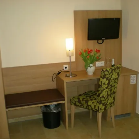 Goldener Loewe Pensión 4*