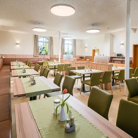 Goldener Loewe Affittacamere 4*